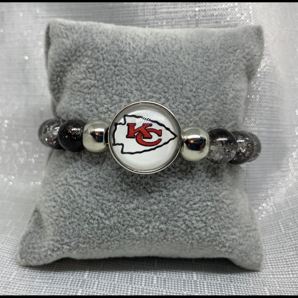 🏈Kansas City Chiefs Glass Bead Bracelet-Oh Snap! - Picture 1 of 4
